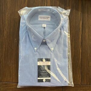 Roundtree & Yorke Men's Blue Shirt
